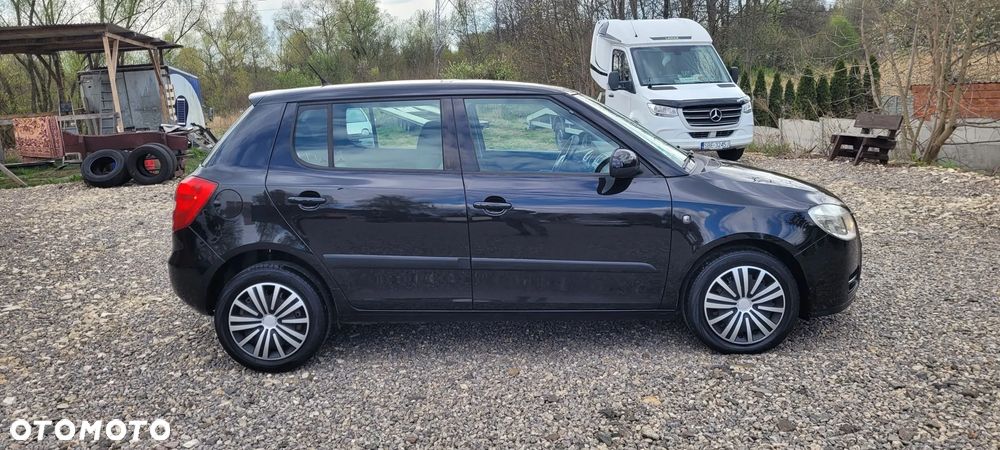 Skoda Fabia 1.2 HTP Elegance - 4