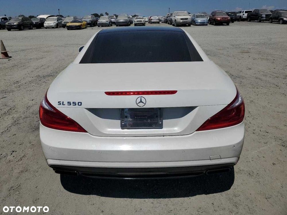 Części do Mercedes-Benz SL-Class 550, 4.6L RWD, rok 2013, wersja USA - 6