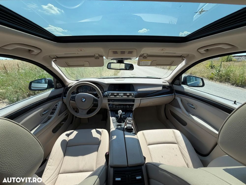 BMW Seria 5 520d Luxury Line - 1