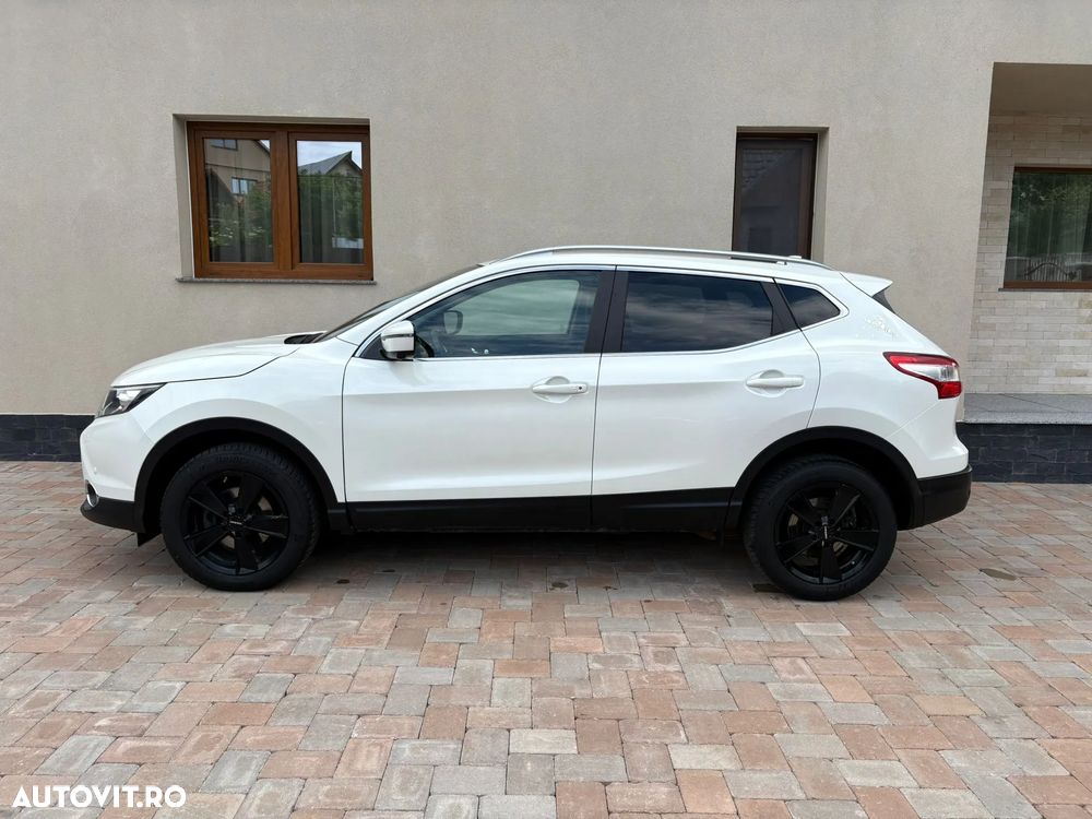 Nissan Qashqai 1.6 DCI 4 x 4 DPF tekna - 3