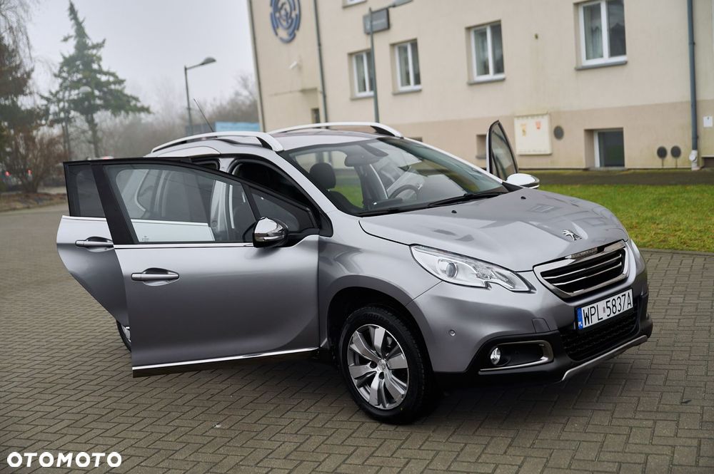 Peugeot 2008 PureTech 110 Stop&Start Allure - 23