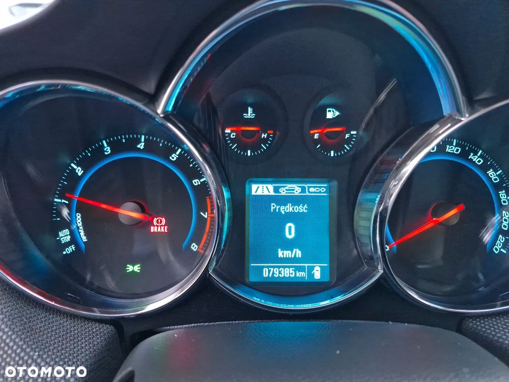 Chevrolet Cruze 1.4 T LTZ - 33