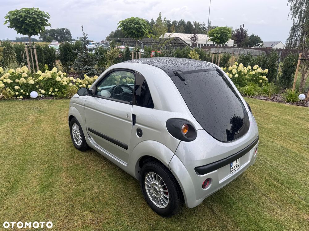 Microcar DUE - 3