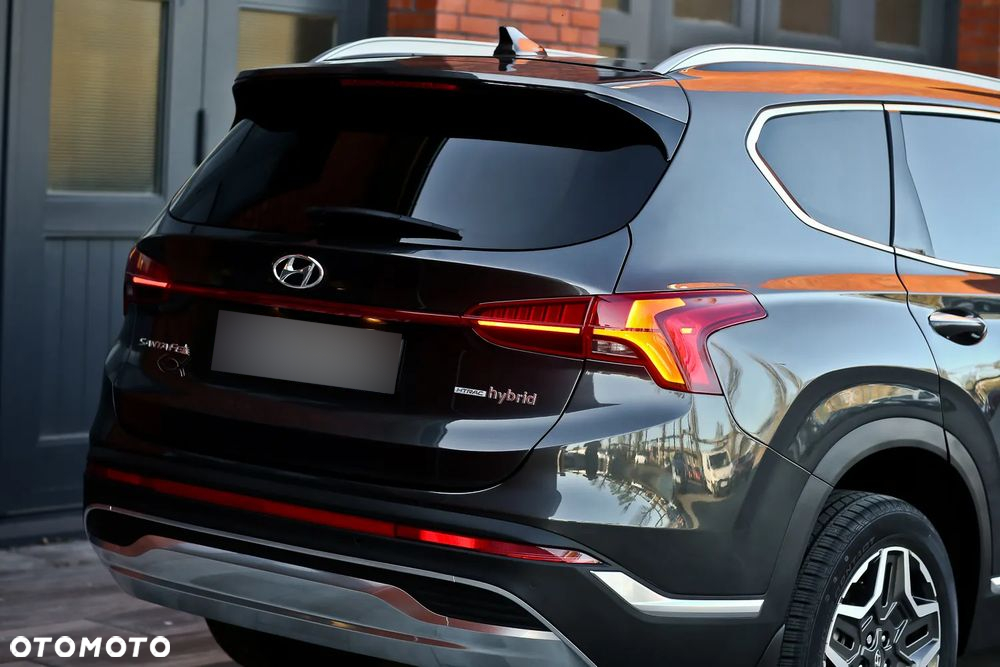 Hyundai Santa Fe - 4