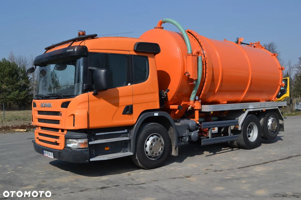 Scania P 320 ASENIZACYJNY TYLKO 157 847 km SZAMBIARKA NOWA BECZKA 20 m³ TRZECIA OŚ SKRĘTNA I PODNOSZONA - 1