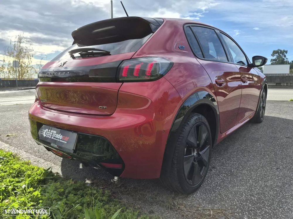 Peugeot e-208 50 kWh GT - 4