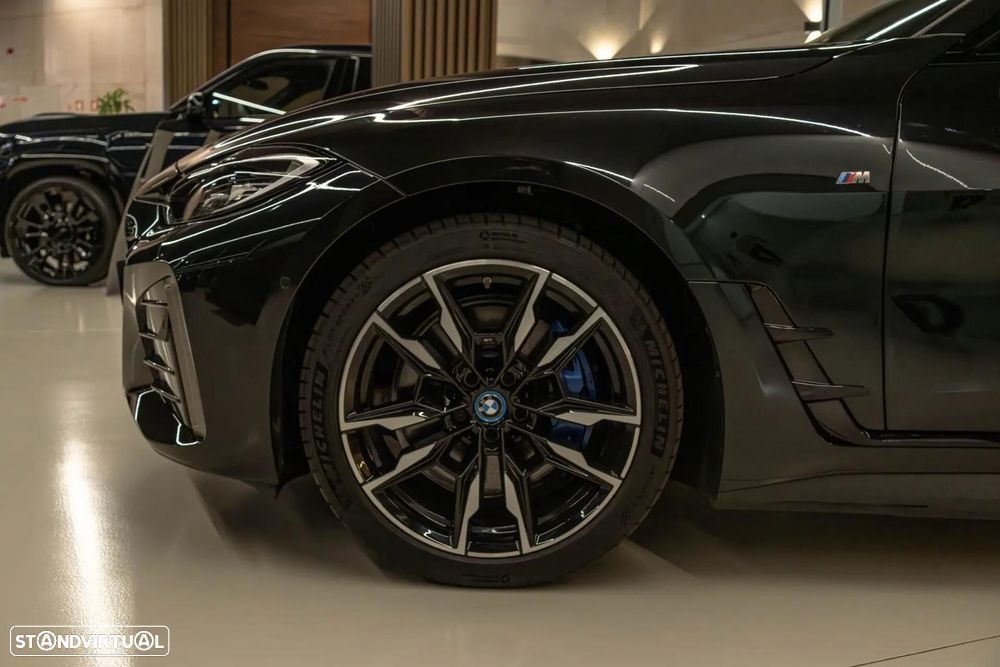 BMW i4 M50 Gran Coupe - 12