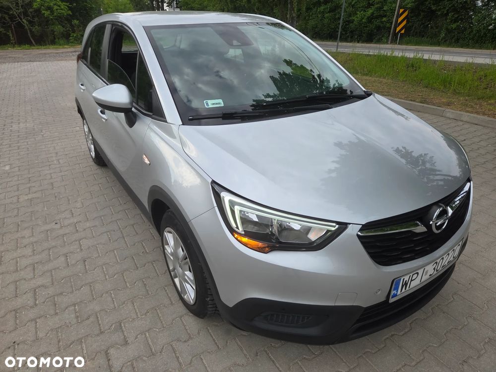 Opel Crossland X 1.2 Essentia - 22