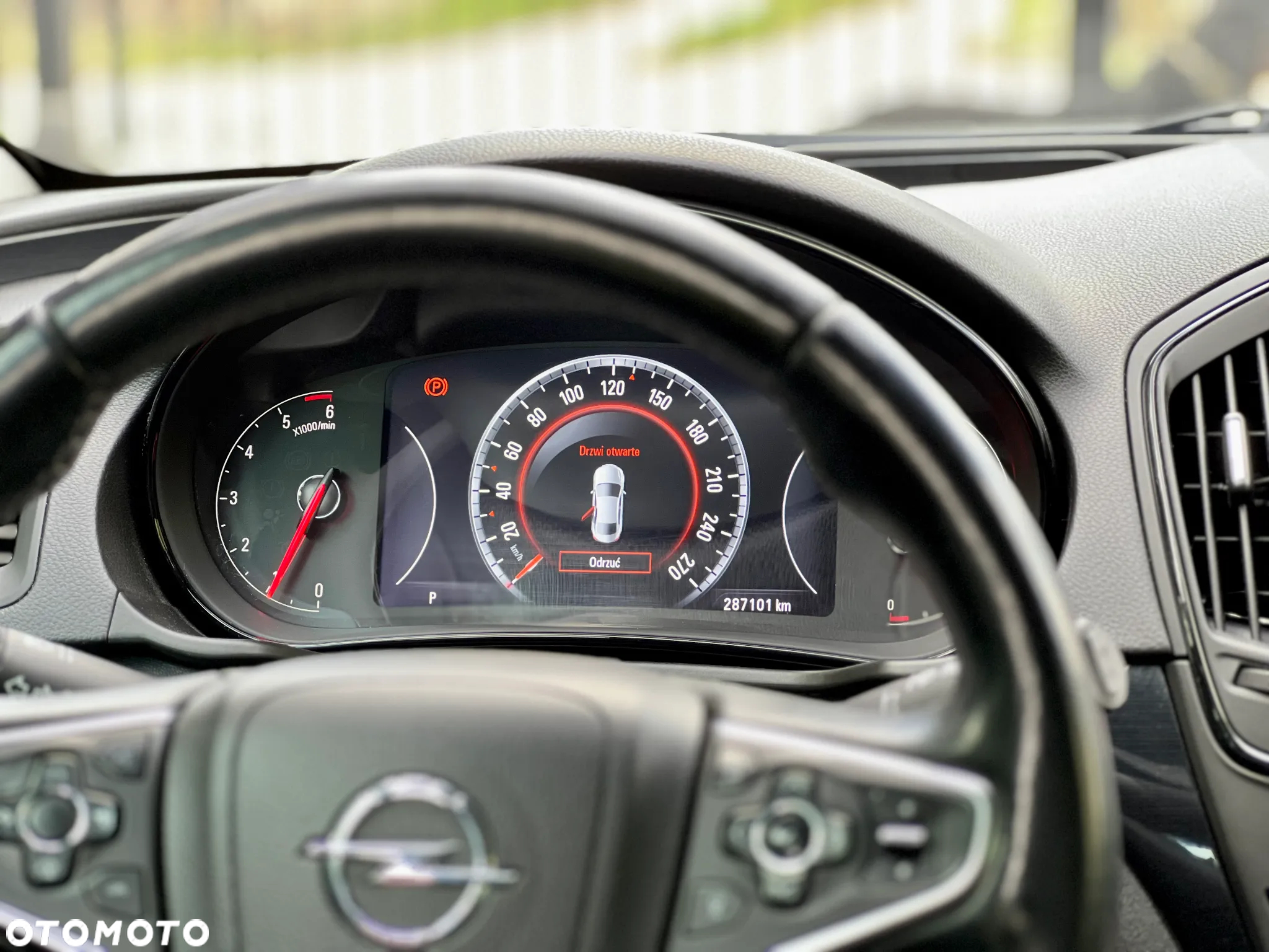 Opel Insignia - 7