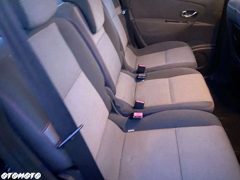 Renault Grand Scenic - 19
