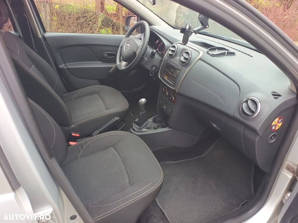 Dacia Sandero 1.2 16V - 7