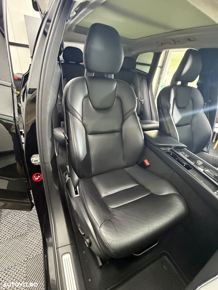Volvo XC 60 D4 AWD Momentum - 13
