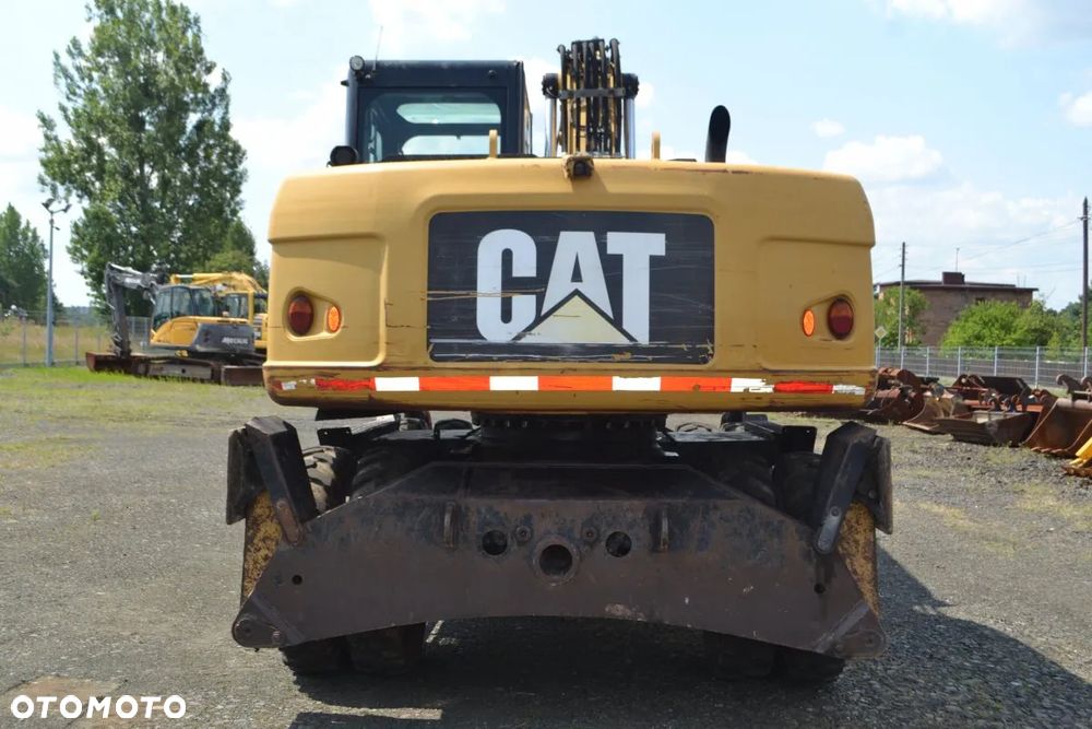 Caterpillar M315D - 8