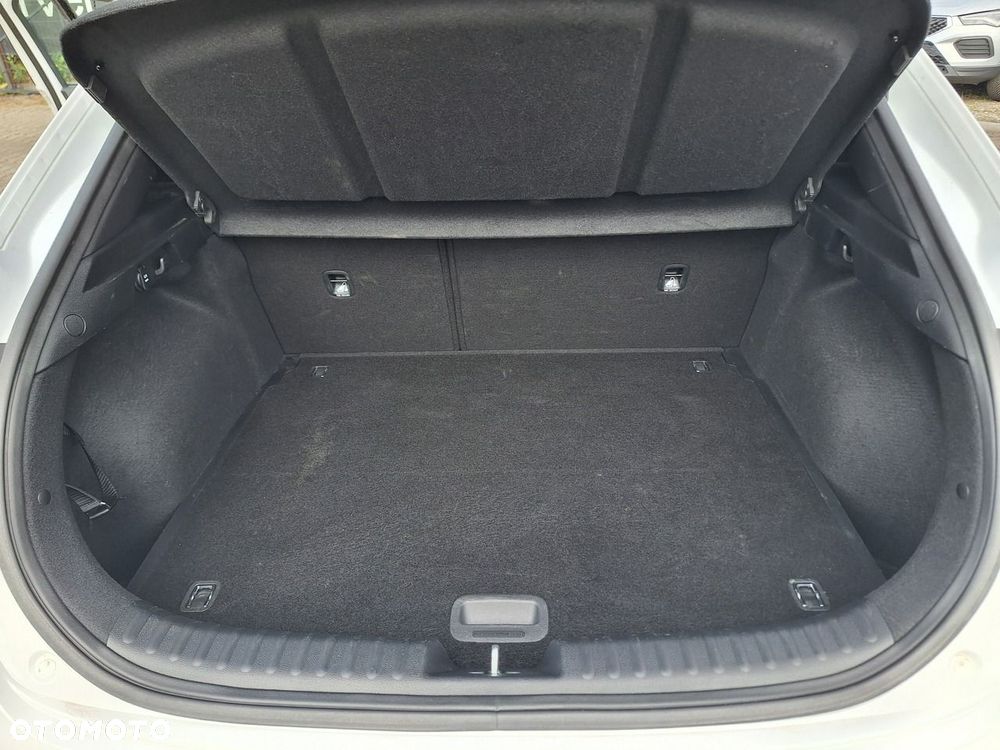 Kia XCeed 1.5 T-GDI M DCT - 22
