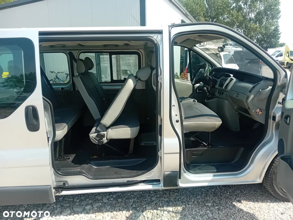 Opel Vivaro L1H1 2.7t - 14