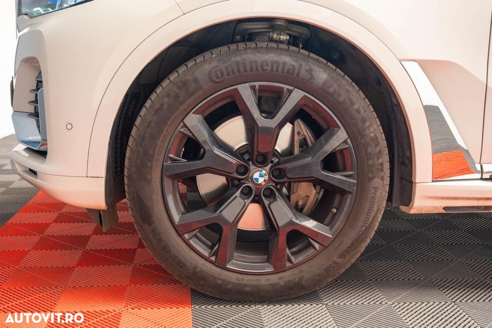 BMW X7 xDrive40d MHEV - 32