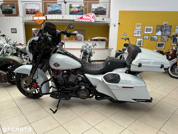 Harley-Davidson Touring Street Glide