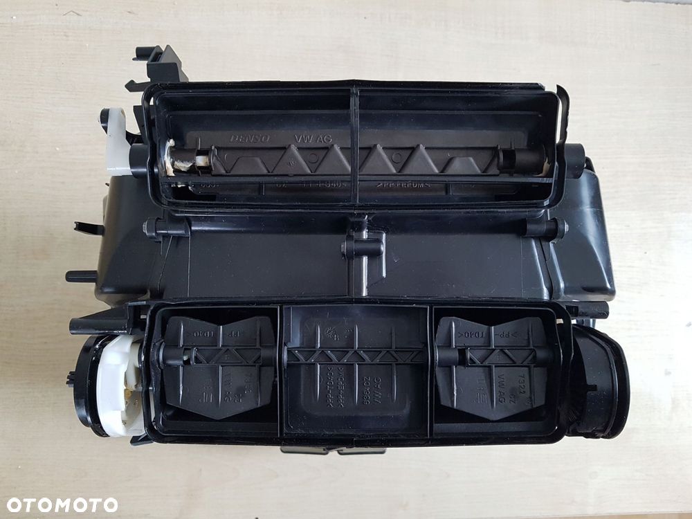 vw passat b6 dmuchawa obudowa nagrzewnicy 3c1898353b - 1