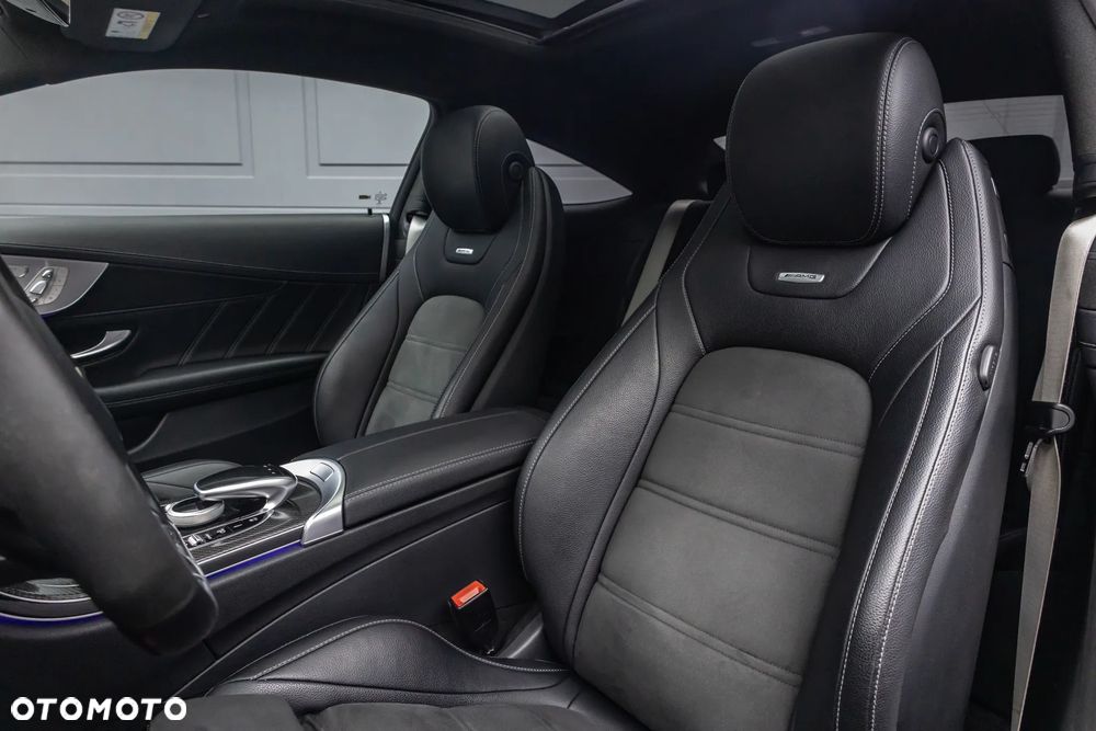 Mercedes-Benz Klasa C AMG 63 S - 13