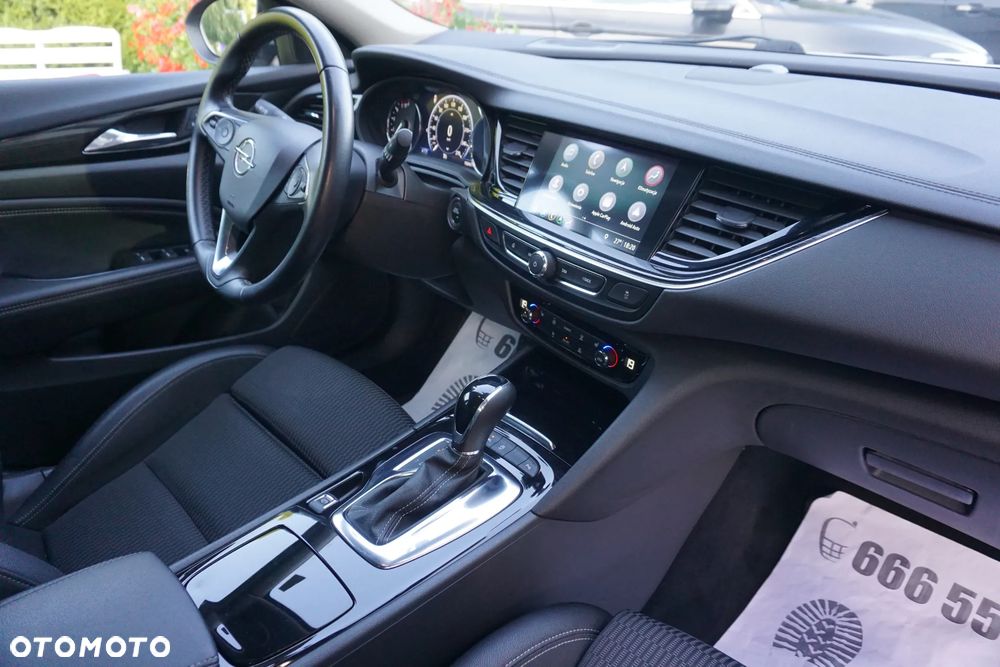 Opel Insignia - 39