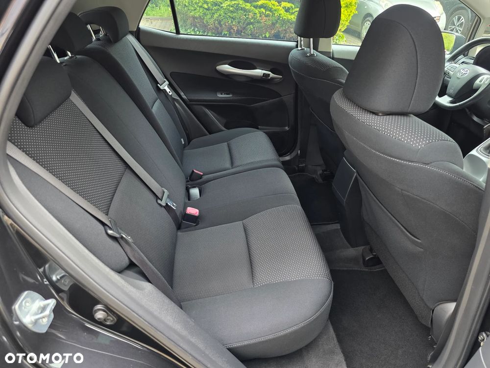 Toyota Auris 1.33 Dual-VVT-i Design Edition - 22