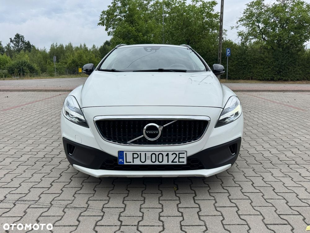 Volvo V40 Cross Country T3 Drive-E Dynamic Edition - 10