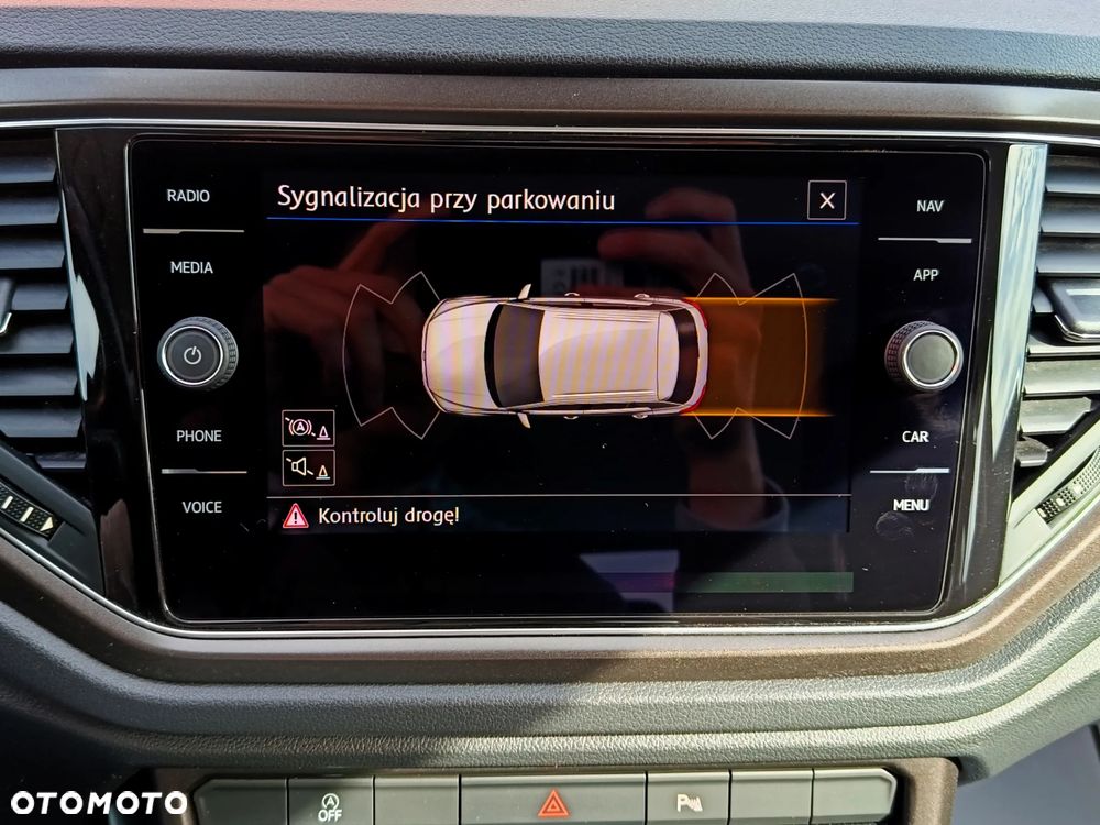 Volkswagen T-Roc 1.0 TSI Advance - 25