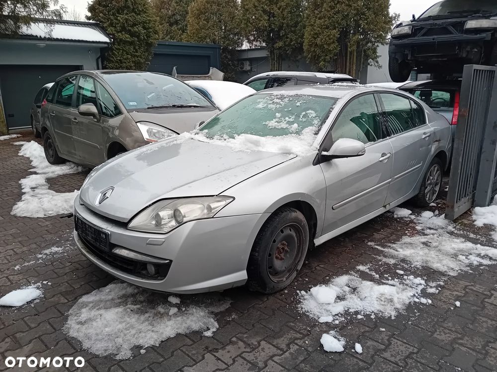 *RENAULT LAGUNA III* Samochód na części - 12