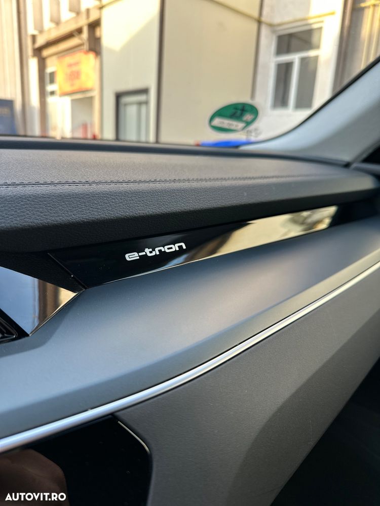 Audi e-tron 50 quattro - 21