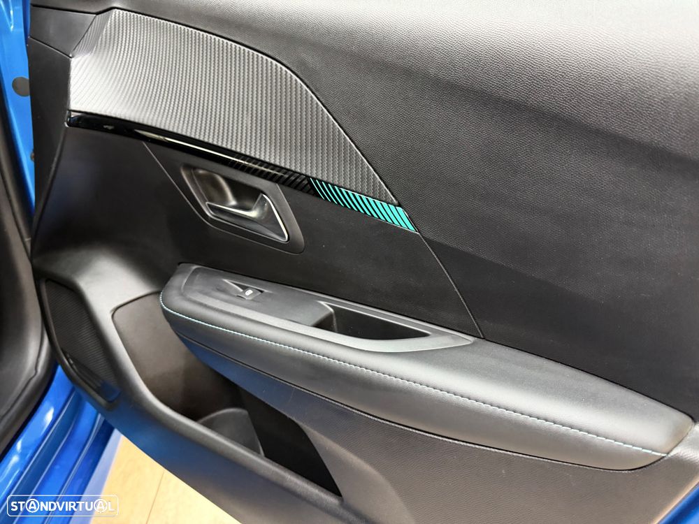 Peugeot 208 PureTech 100 EAT8 Allure Pack - 32