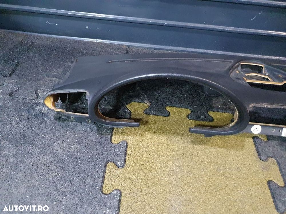 Plansa bord cu airbag pasager  MERCEDES-BENZ C-CLASS T-Model II S203 2001 - 2007 2.2 C 220 CDI OM 611.962  2036800187 - 4