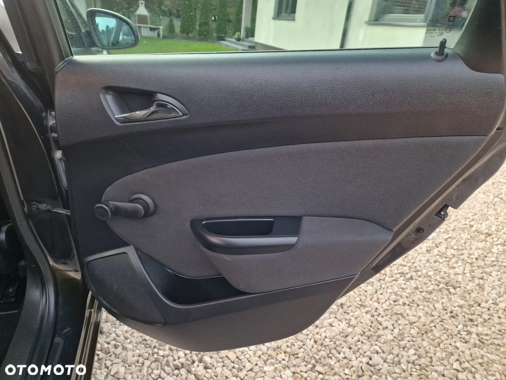 Opel Astra - 20