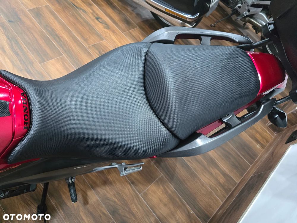 Honda NC - 18