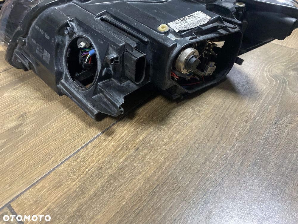 Audi Q7 4L Lampa Reflektor Prawy Przód 4L0941004B ORG - 2