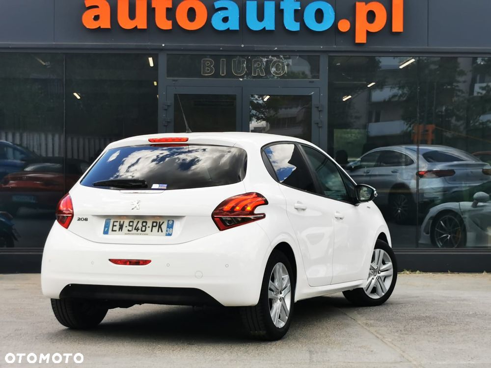 Peugeot 208 PureTech 82 Start & Stop Style - 21