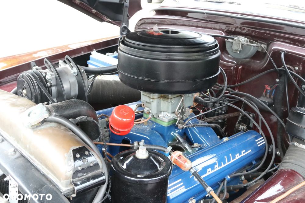 Cadillac Inny - 33