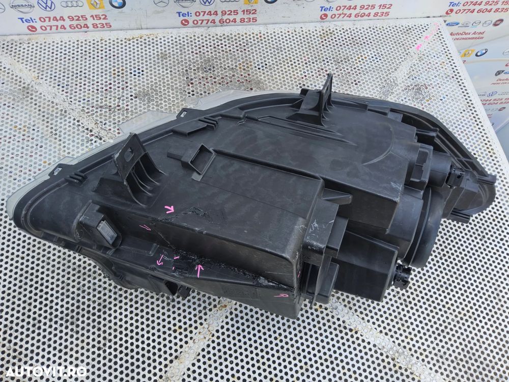 Far stânga Mercedes Sprinter w907 cod a9109060000 cu defect - 3