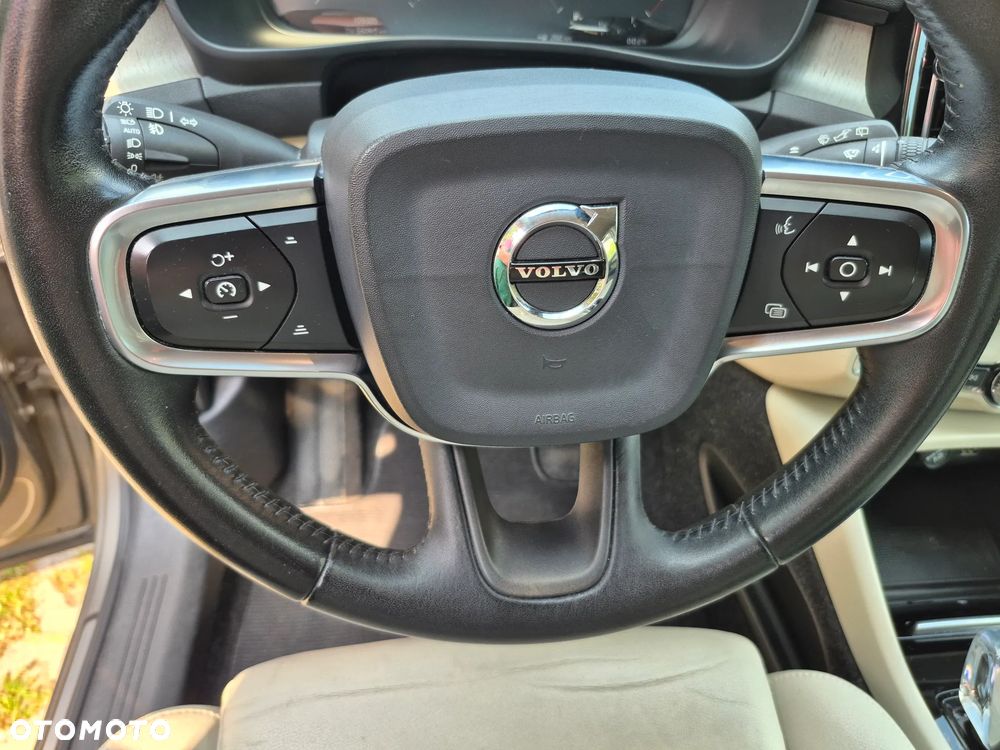 Volvo XC 40 T3 Inscription - 7