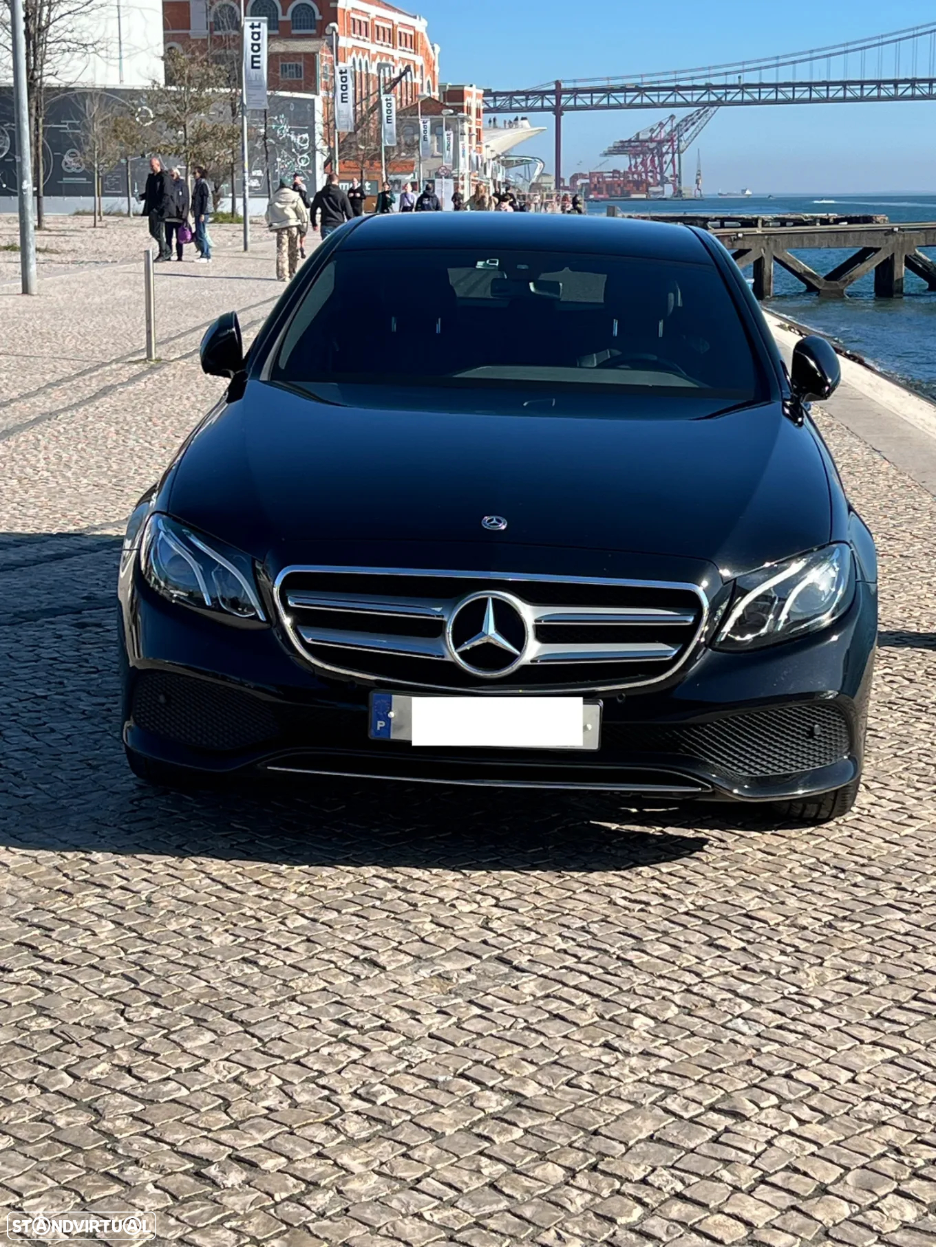 Mercedes-Benz E 220 d Avantgarde+ - 11
