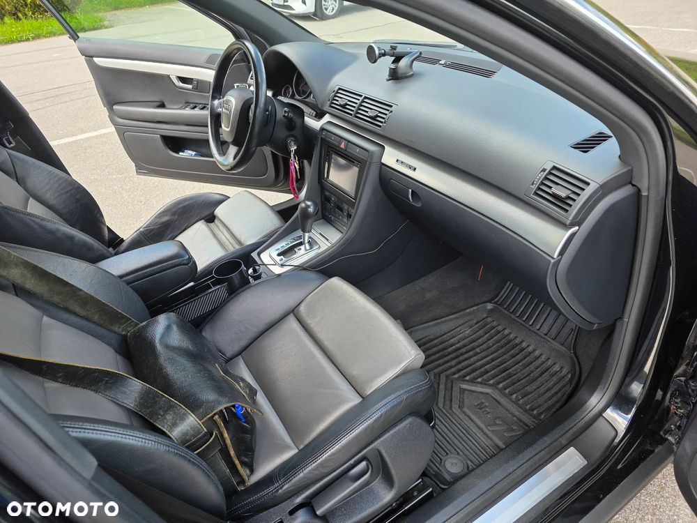 Audi A4 Avant 2.0T FSI Quattro Tip - 9