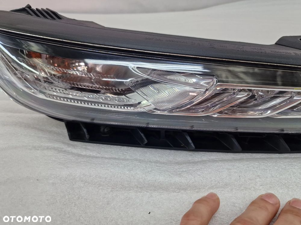 HYUNDAI KONA 17- PRAWA LAMPA PRZEDNIA PRZÓD LED / DRL , NR 92208-J9000 , NR AUKCJI LA643 - 4