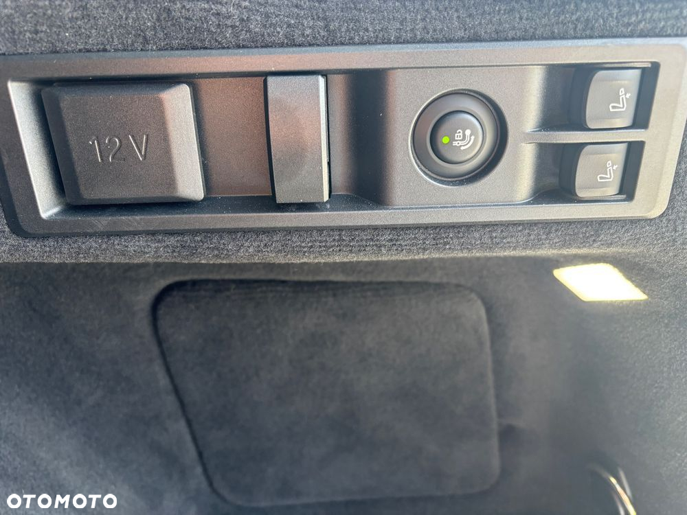 BMW Seria 3 M340i xDrive - 16