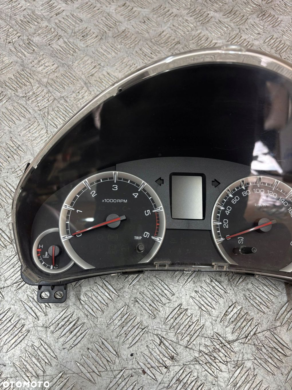 LICZNIK SUZUKI SWIFT MK7 1.3 DDIS 34110-68LJ - 3