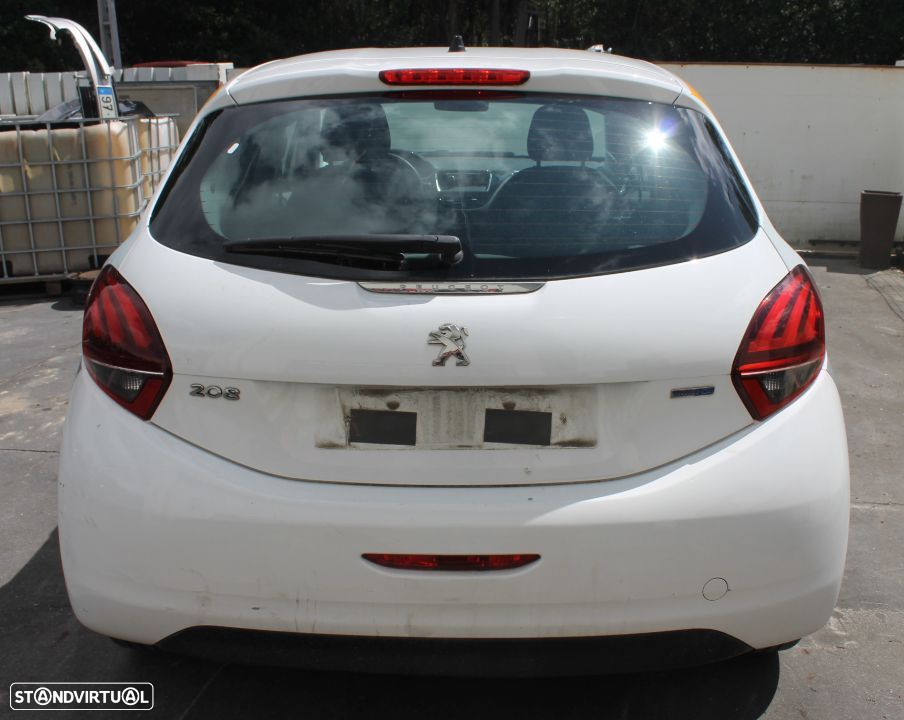 Peugeot 208 de 2015 - 13