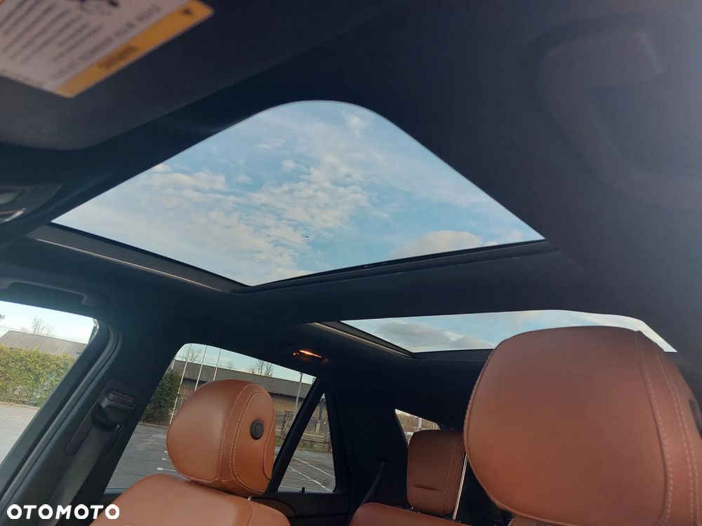 Mercedes-Benz GLE 250 d 4-Matic - 28