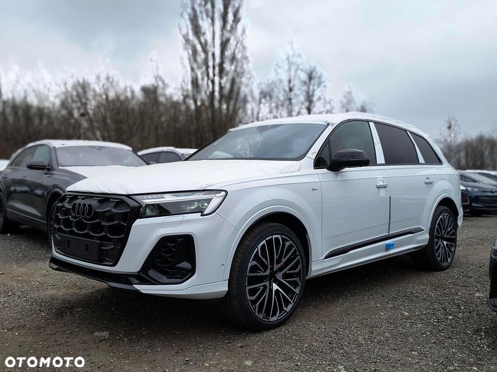 Audi Q7 - 1