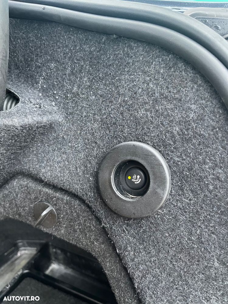 BMW Seria 3 320d Efficient Dynamic Edition Aut. Blue Performan - 10