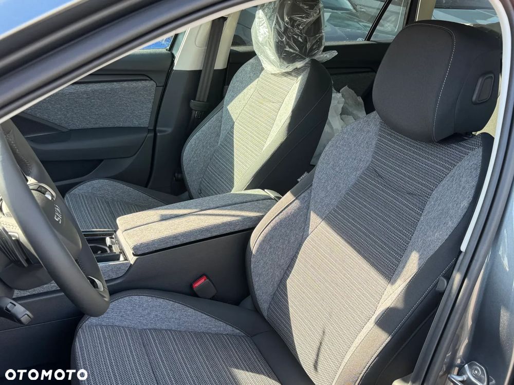 Skoda Superb 2.0 TDI SCR 4x4 Drive DSG - 15