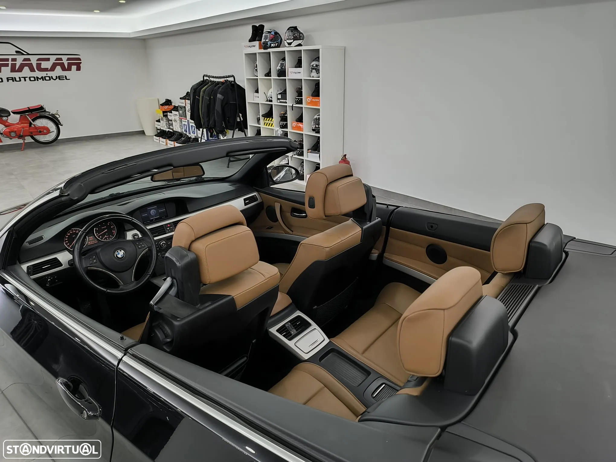 BMW 320 i Cabrio - 33