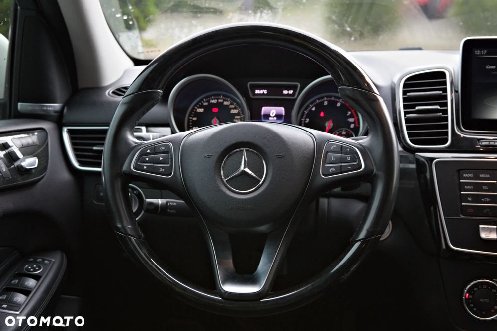 Mercedes-Benz GLE 400 4Matic 7G-TRONIC Exclusive - 28